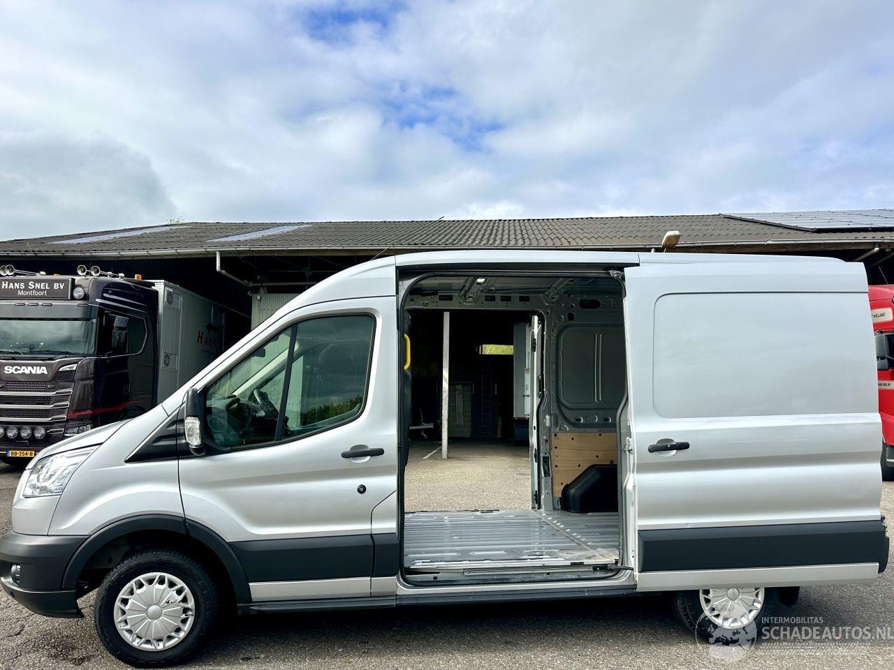 Ford Transit - 290 2.2 TDCI L2H2 Trend 290 2.2 TDCI L2H2 Trend - AutoWereld.nl