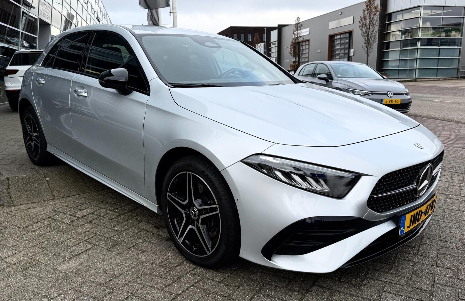 Mercedes-Benz A-klasse - 250 e Star Edition AMG Line Plus 250 e Star Edition AMG Line Plus - AutoWereld.nl