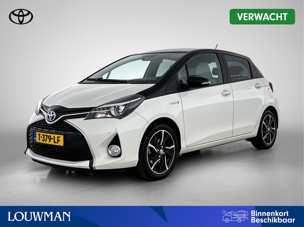 Toyota Yaris - 1.5 Hybrid Volcano Edition | Onderweg-naar-dealer - AutoWereld.nl