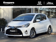 Toyota Yaris - 1.5 Hybrid | GEEN AFLEVERKOSTEN | Navigatie, Parkeersensoren Achter, Keyless entry