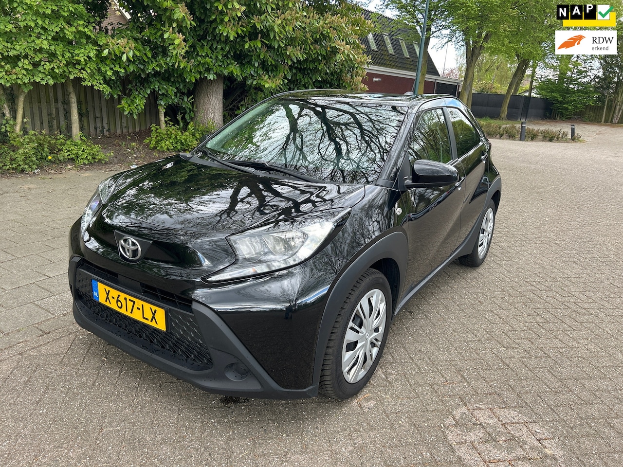 Toyota Aygo X - 1.0 VVT-i MT play 1.0 VVT-i MT Play - AutoWereld.nl