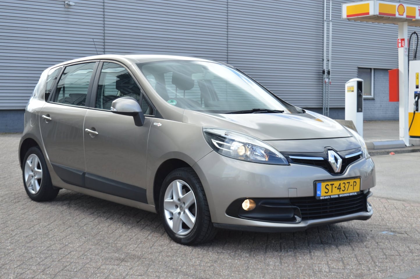 Renault Scénic - 1.6 Authentique E85 bj12 airco elec pak trekhaak - AutoWereld.nl