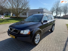 Volvo XC90 - 2.4D Kinetic 7 Persoons Automaat 2004 wheelhouse Defect
