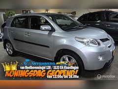 Toyota Urban Cruiser - 1.3 VVT-i Aspiration