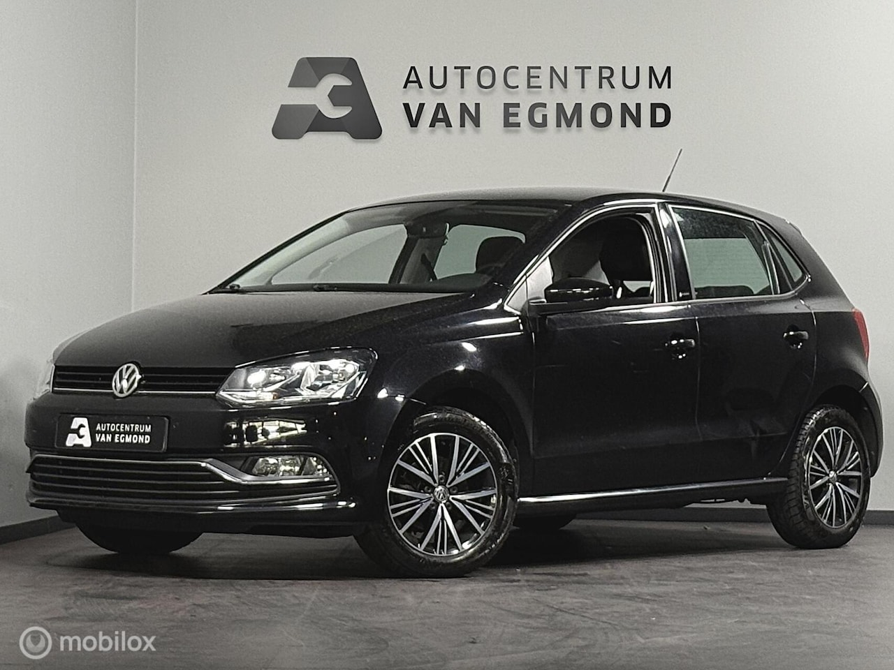 Volkswagen Polo - 1.2 TSI Highline | APP CNNCT | CRUISE | PDC - AutoWereld.nl