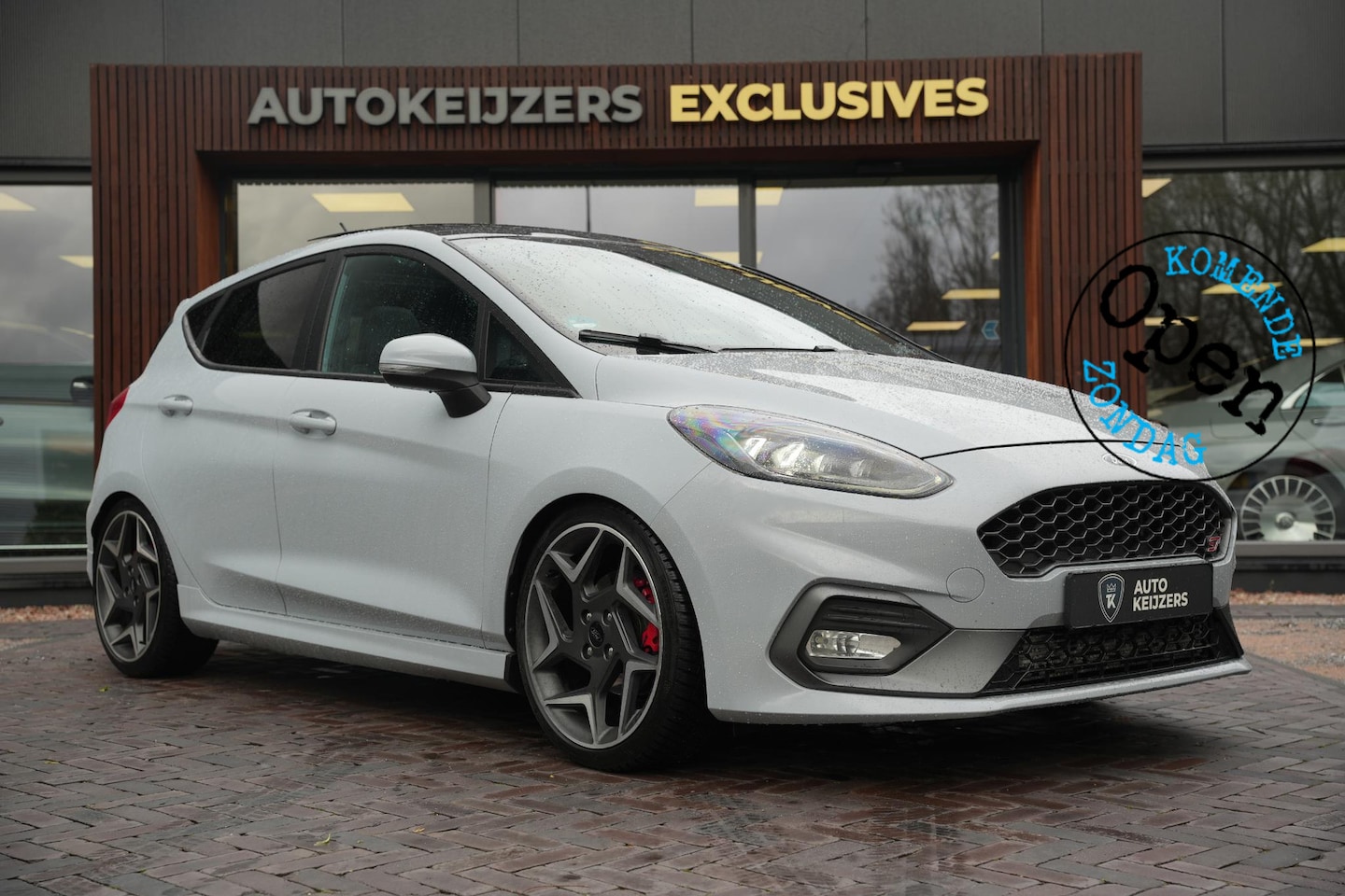 Ford Fiesta - 1.5 EcoBoost ST-3 Panoramadak Bang & Olufsen Dodehoek LED Stuurverw. - AutoWereld.nl
