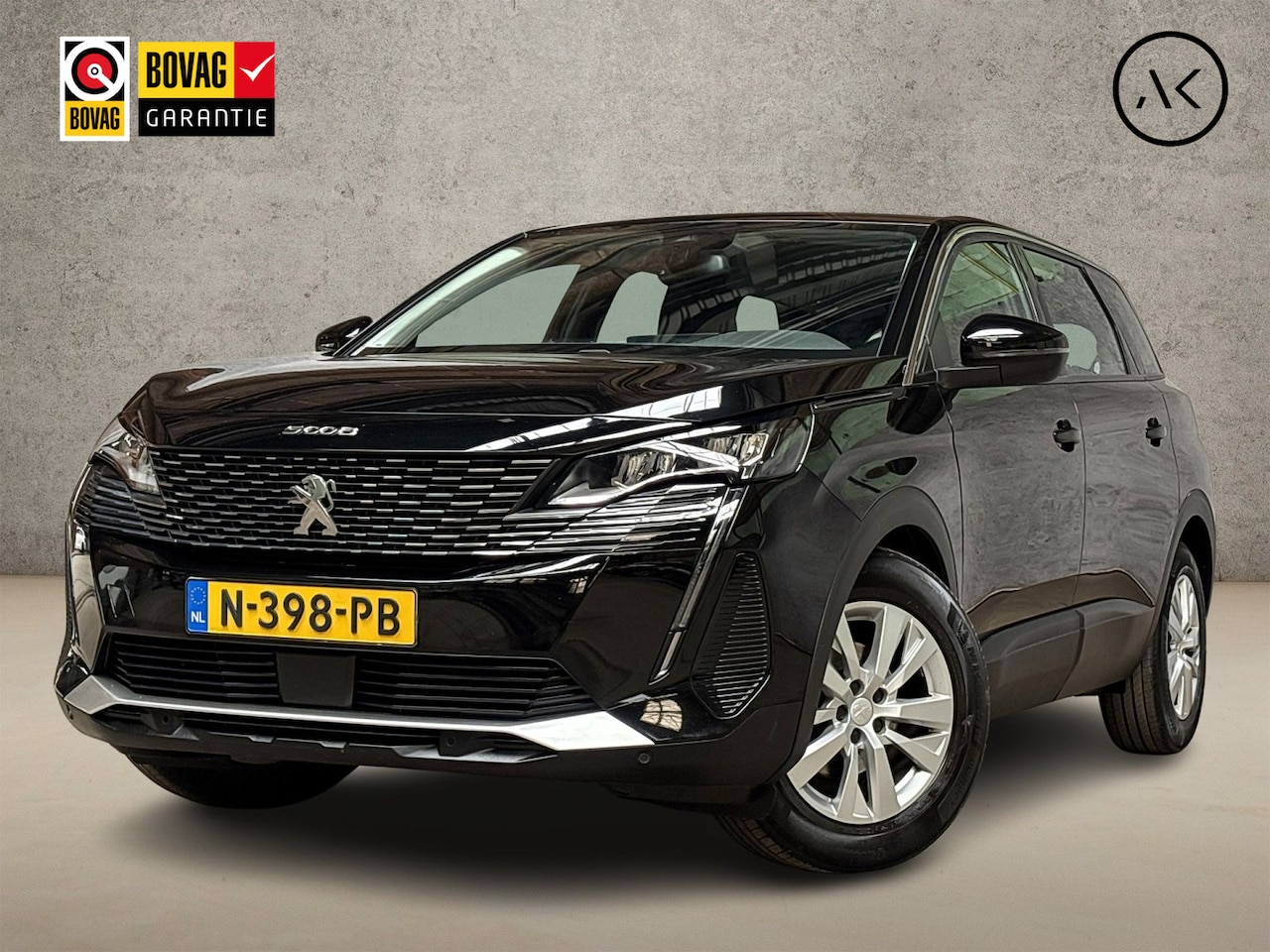 Peugeot 5008 - 1.2 PureTech Sport 7 Persoons (APPLE CARPLAY, GROOT NAVI, KEYLESS, 360 CAMERA, TREKHAAK, S - AutoWereld.nl