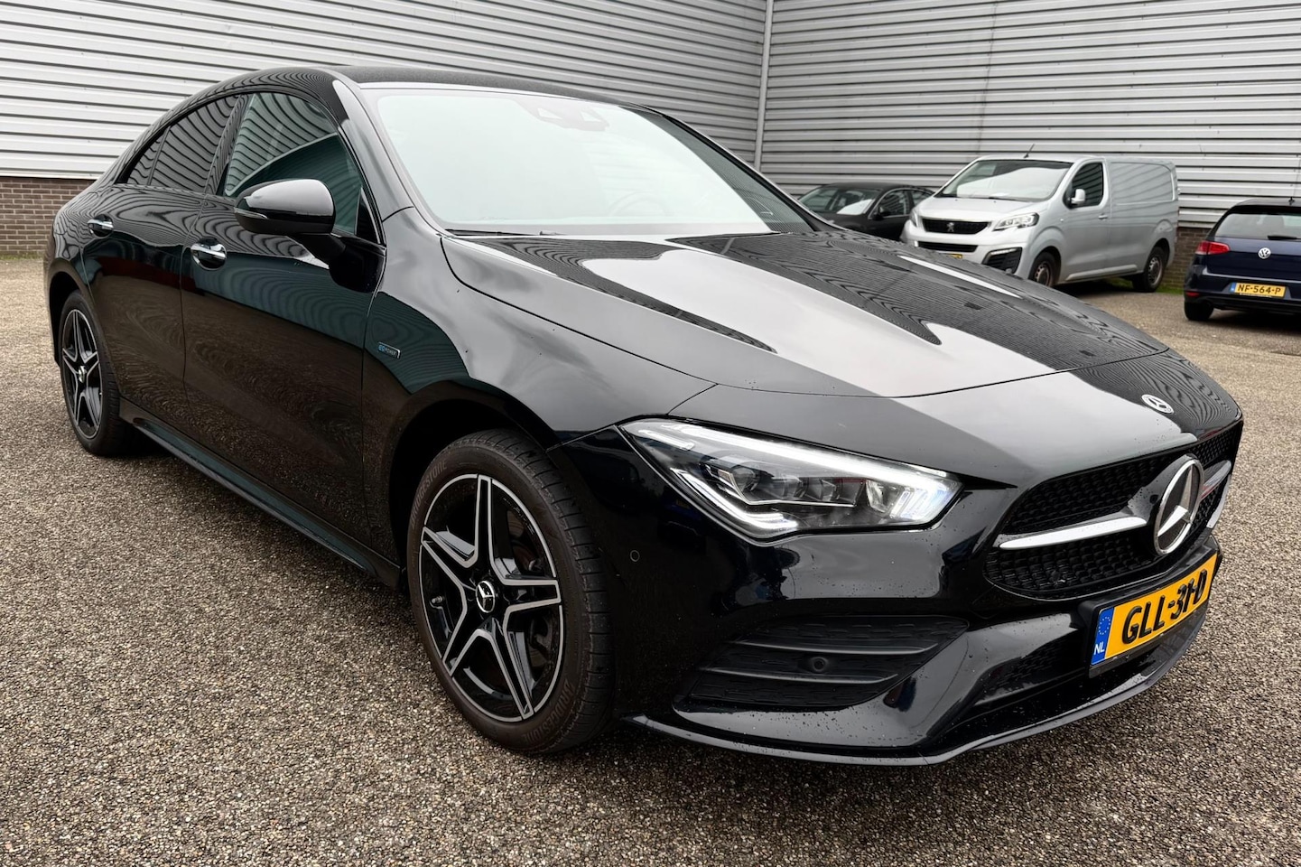 Mercedes-Benz CLA-Klasse - 250 e Premium Plus /GARANTIE /RIJKLAAR/APK - AutoWereld.nl
