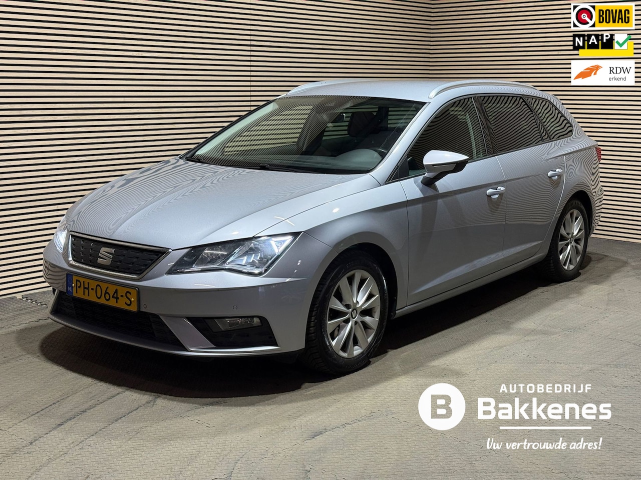 SEAT Leon ST - 1.0 EcoTSI Style Intense|Carplay|Cruise|Airco|Volledig onderhoud - AutoWereld.nl
