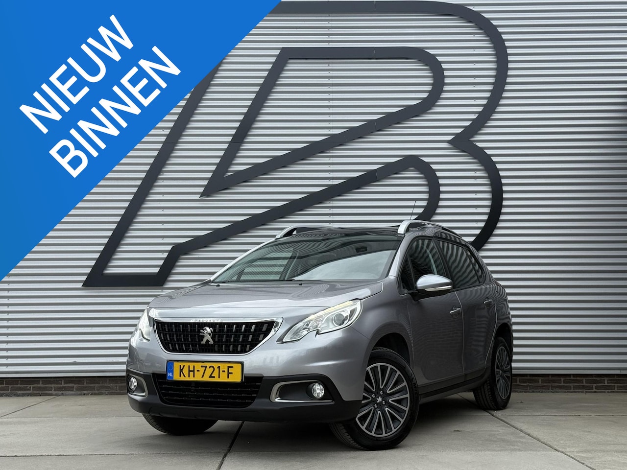 Peugeot 2008 - 1.2 PureTech Blue Lion 2e Eigenaar|Navi|Pano|D-riem vv in 2025|Airco|Cruise|PDC|N.A.P|APK - AutoWereld.nl
