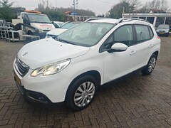 Peugeot 2008 - 1.2 PureTech Active-Navi-Parksensor