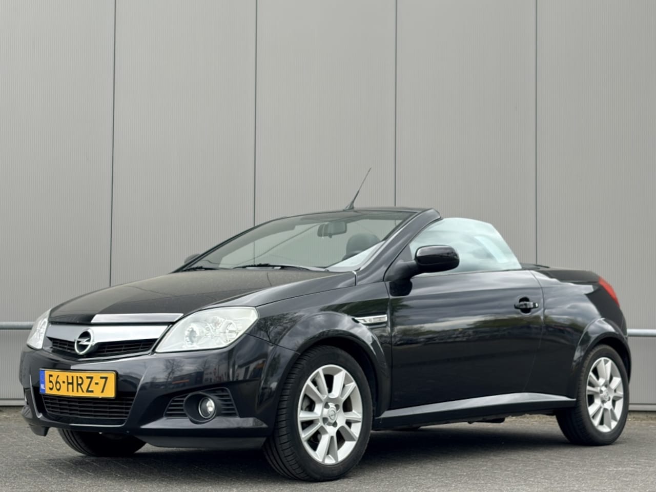 Opel Tigra TwinTop - 1.8-16V Linea Rosso - cabrio - airco - - AutoWereld.nl