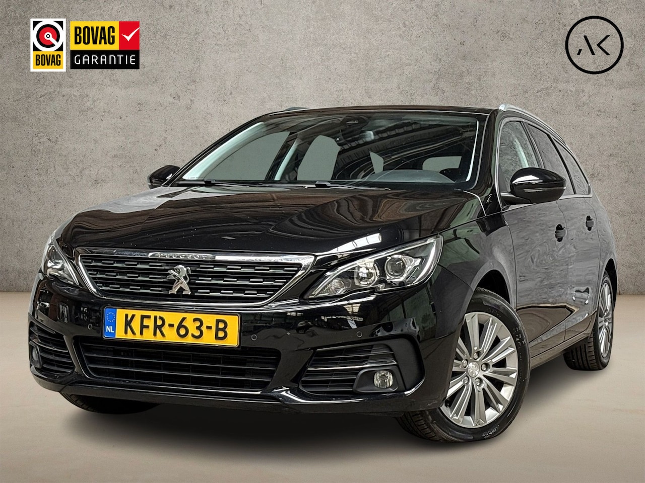 Peugeot 308 SW - 1.2 PureTech Allure Automaat (APPLE CARPLAY, GROOT NAVI, PARKEERSENSOREN, STOELVERWARMING, - AutoWereld.nl