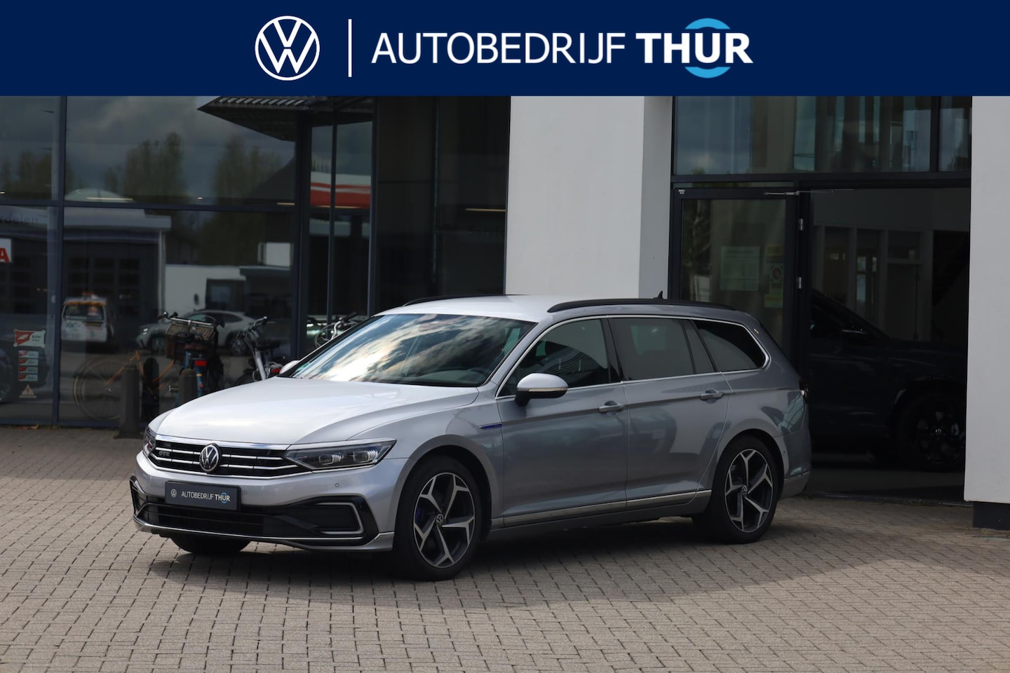 Volkswagen Passat Variant - 1.4 TSI PHEV GTE Business 156PK / 115kW wegklapbare trekhaak LED matrix 18" LMV boneville - AutoWereld.nl