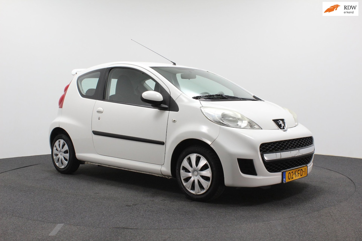 Peugeot 107 - 1.0-12V Sublime | Airco | Elektrische ramen | Parkeersensoren achter - AutoWereld.nl