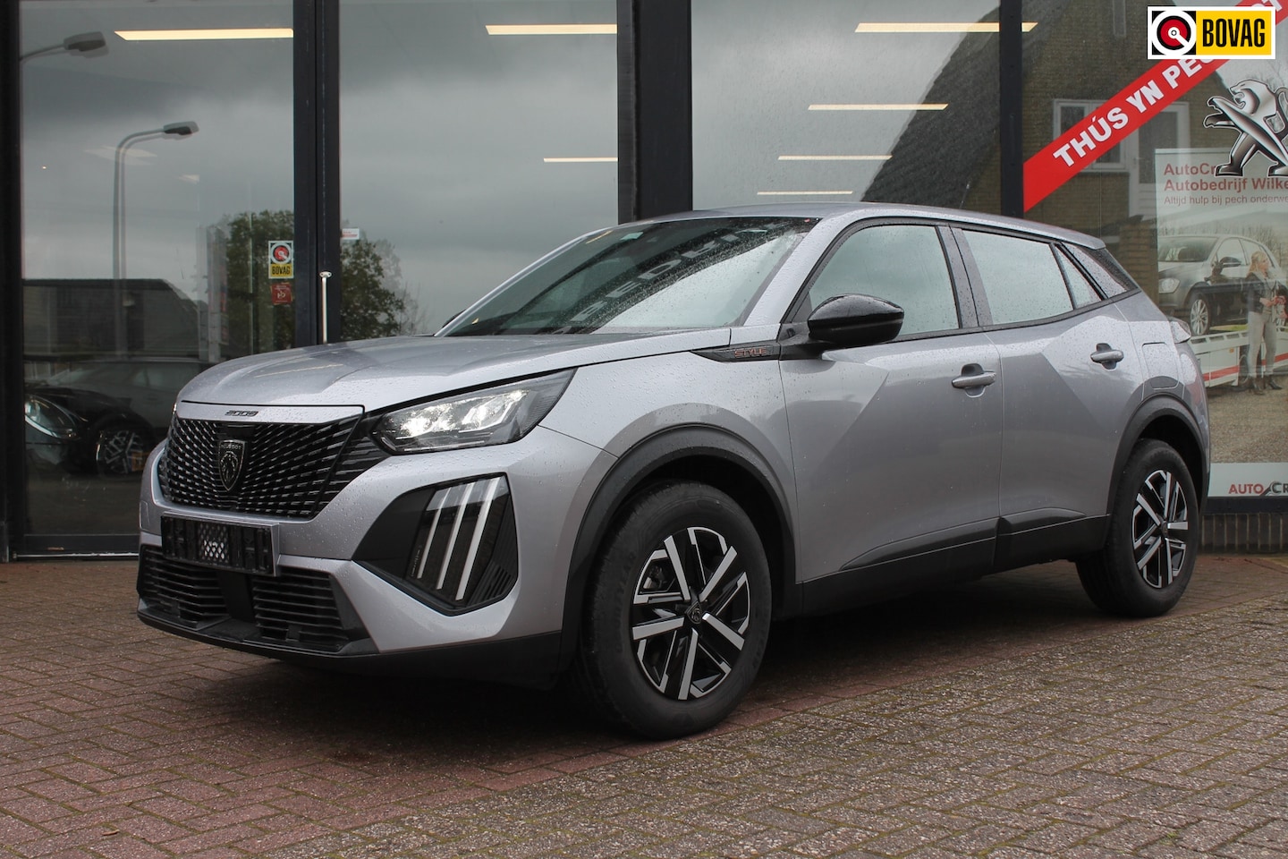 Peugeot 2008 - 1.2 Hybrid 136 Style Cruise/Lmv/Automaat! - AutoWereld.nl