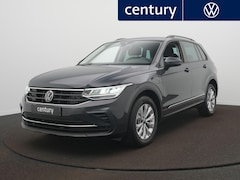 Volkswagen Tiguan - 1.4 TSI eHybrid Life DSG / App-Connect / Parkeersensoren / Side assist