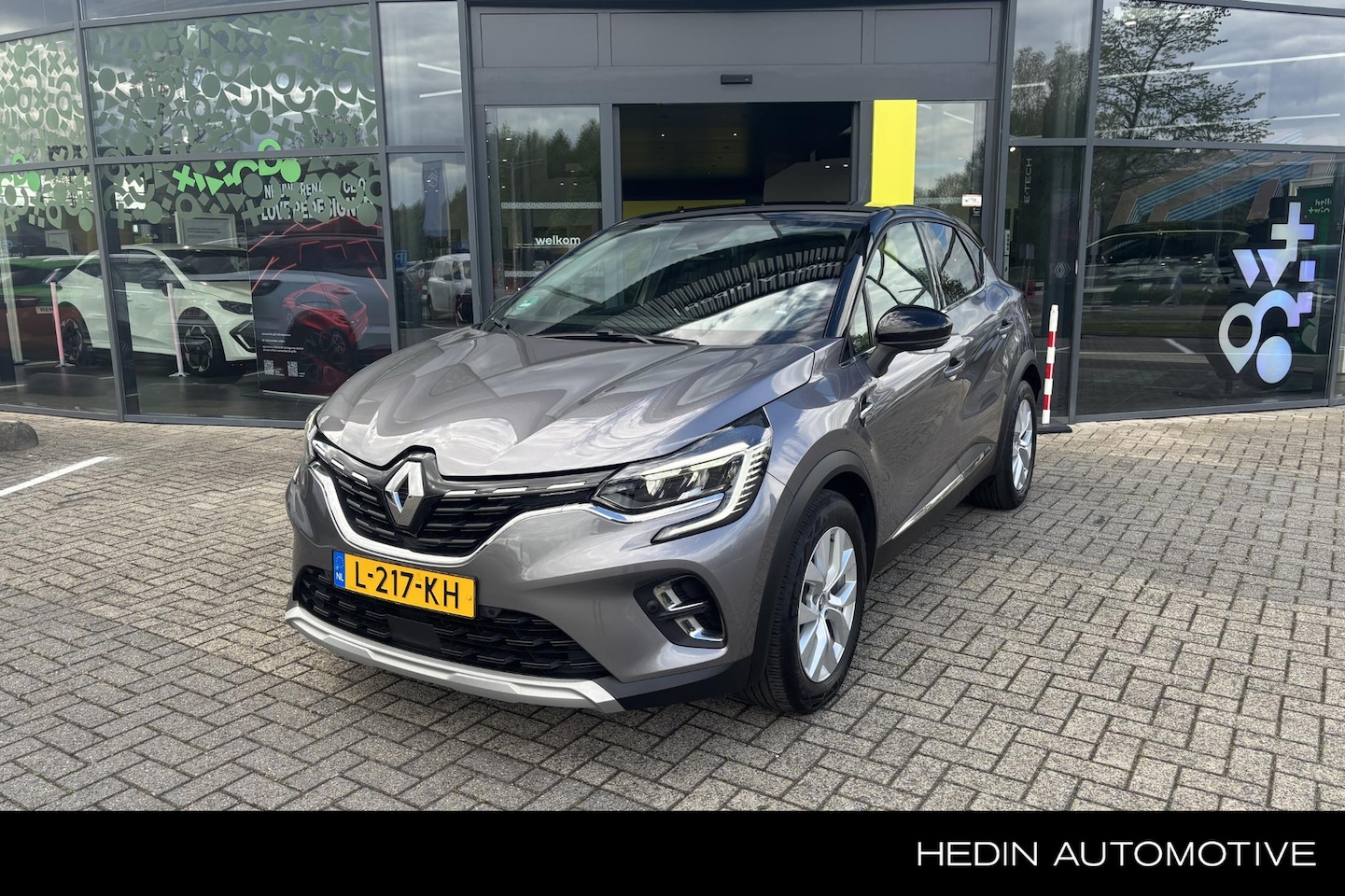 Renault Captur - 1.3 TCe 140 Intens | AUTOMAAT | CAMERA | LED | KEYLESS | CARPLAY | - AutoWereld.nl