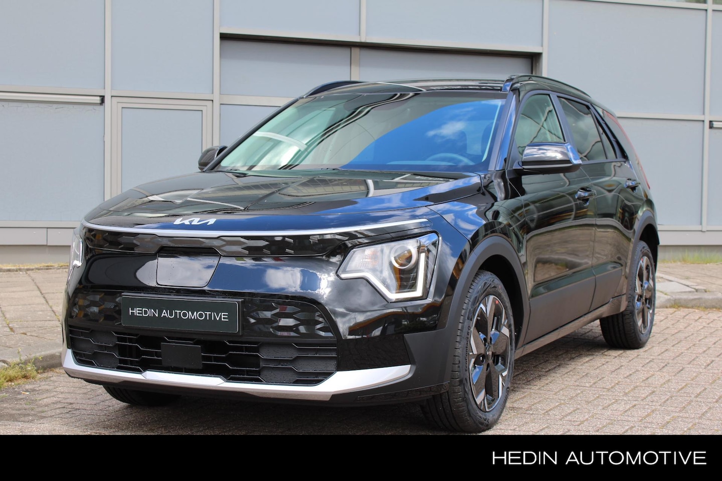 Kia Niro EV - Limited Edition 64.8 kWh Direct Leverbaar | Camera | Parkeersensoren | Stoel + Stuurverwar - AutoWereld.nl