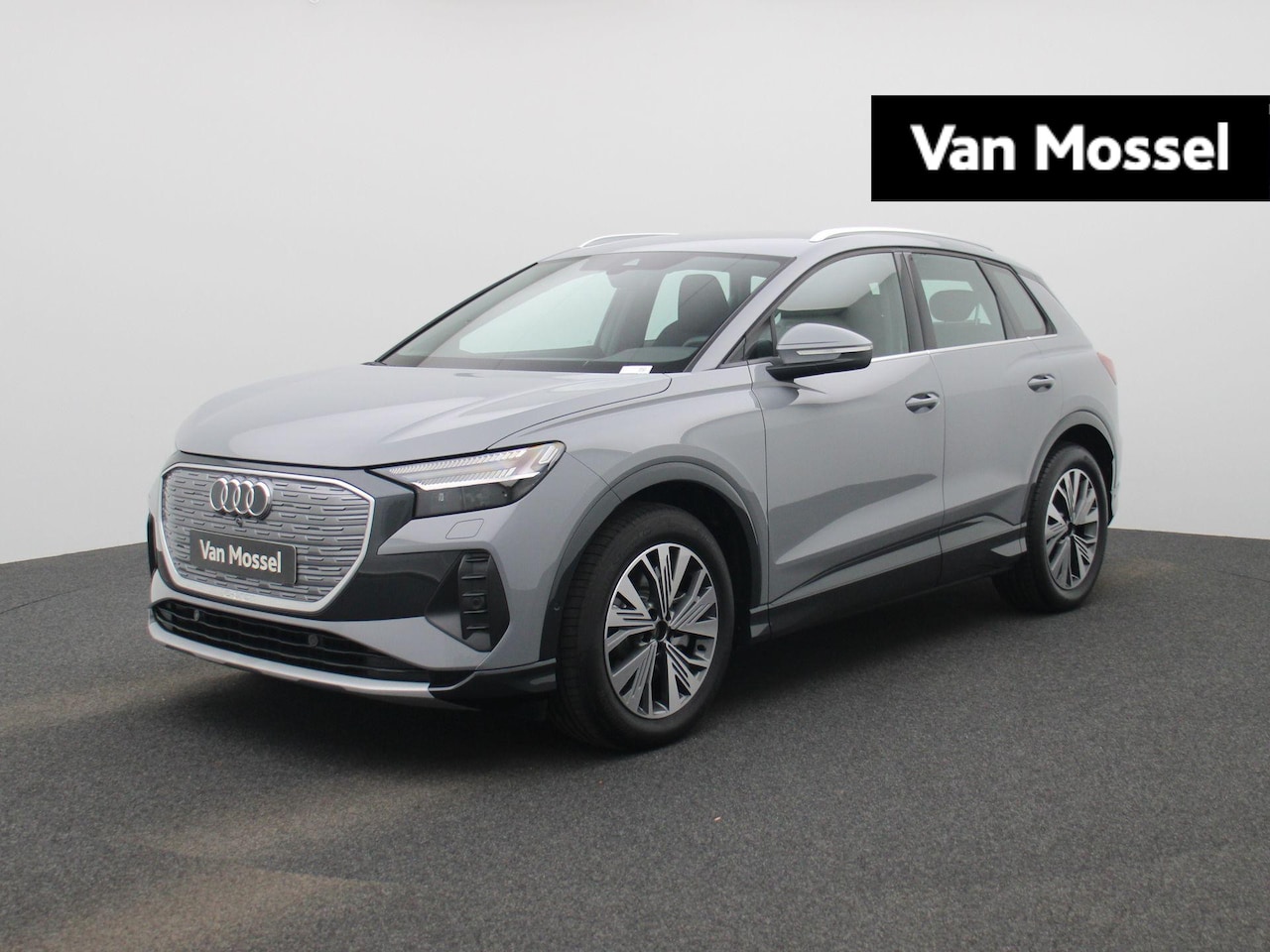 Audi Q4 e-tron - 45 quattro S Edition Competition 82 kWh Navigatie | Adaptieve Cruise control | 360 graden - AutoWereld.nl