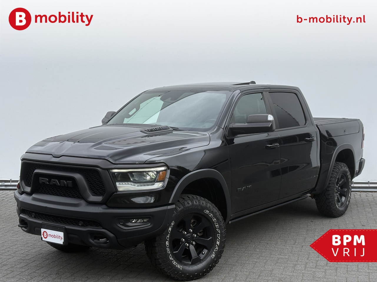 Dodge Ram 1500 - 5.7 V8 HEMI 4x4 LPG Crew Cab REBEL Longhorn Panoramadak | Trekhaak | RAM BOX | Leer | Appl - AutoWereld.nl