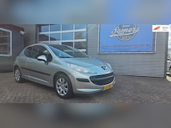 Peugeot 207 - 1.4 X-line