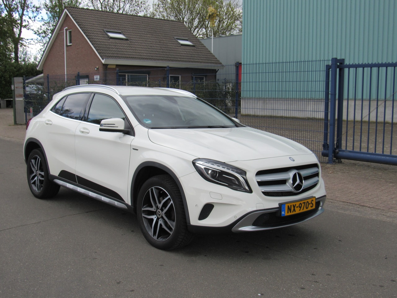 Mercedes-Benz GLA-Klasse - 180 Ambition 180 Ambition - AutoWereld.nl
