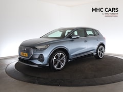 Audi Q4 e-tron - 40 Launch edition Advanced Plus 77 kWh | Trekhaak | Schuif/Kanteldak | Carplay | Camera |