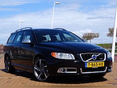 Volvo V70 - 2.0 T5 240pk R-Design Leer 18 inch Topconditie