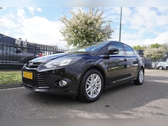 Ford Focus - 1.0 EcoBoost 125pk 5-deurs Econetic Lease Titanium Thaak 99.488 KM