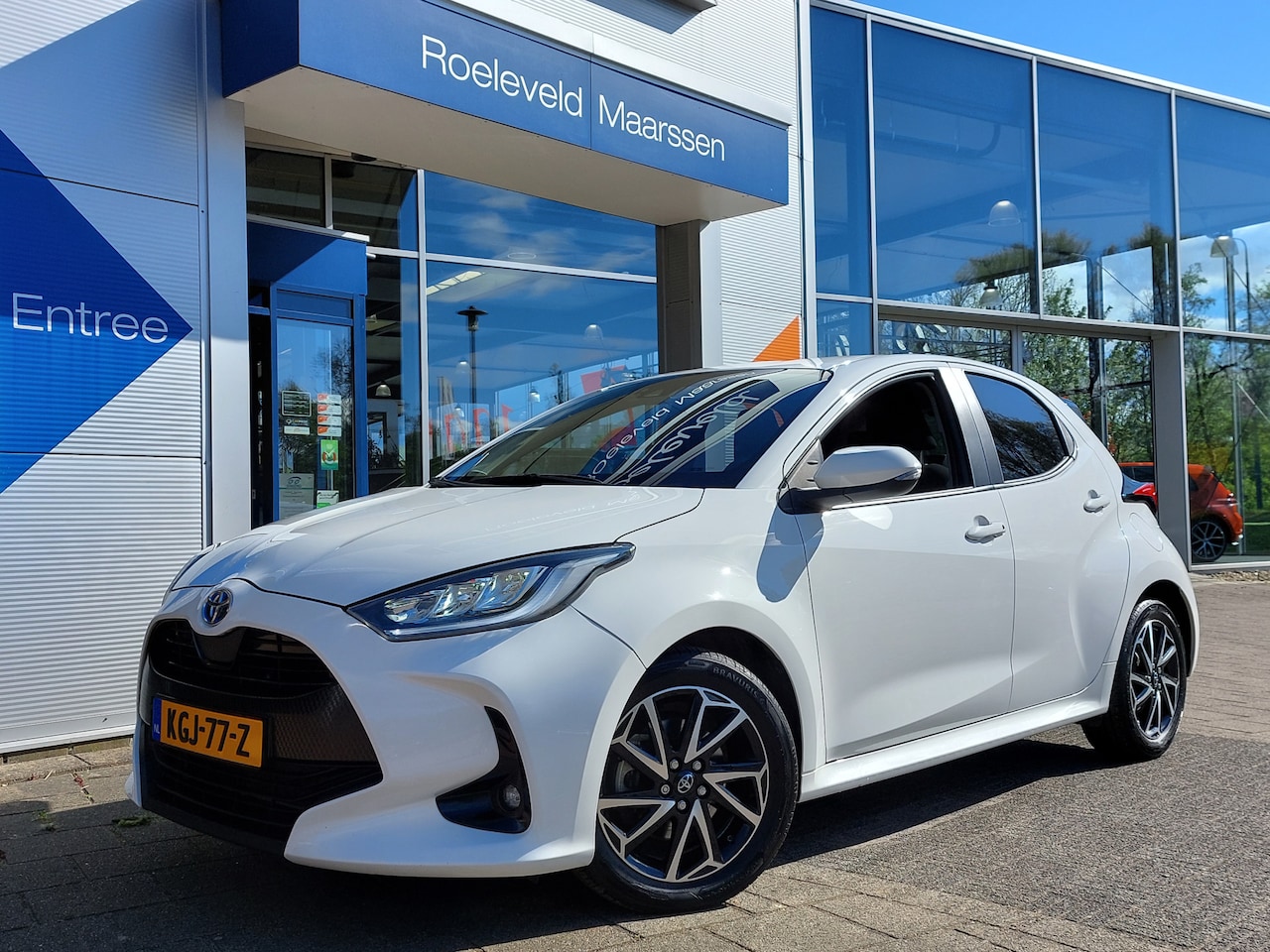 Toyota Yaris - 1.5 Hybrid Dynamic | Apple Carplay+Android Auto | Clima | Adap.Cruise | Led Koplampen | Ri - AutoWereld.nl
