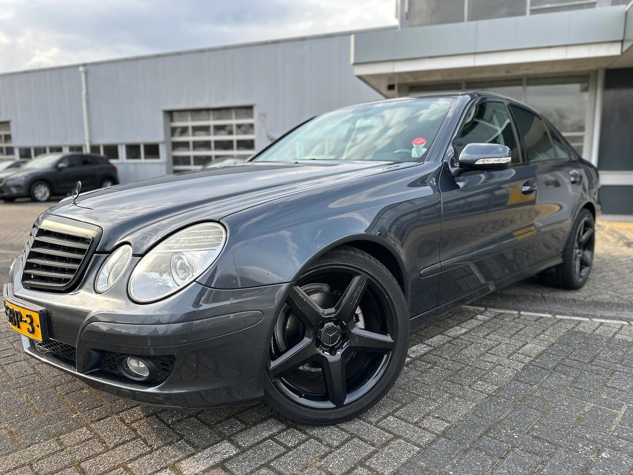 Mercedes-Benz E-klasse - 200 CDI Business Class | Automaat | Trekhaak | PDC | Camera | Climate | Stoelverw | Recent - AutoWereld.nl