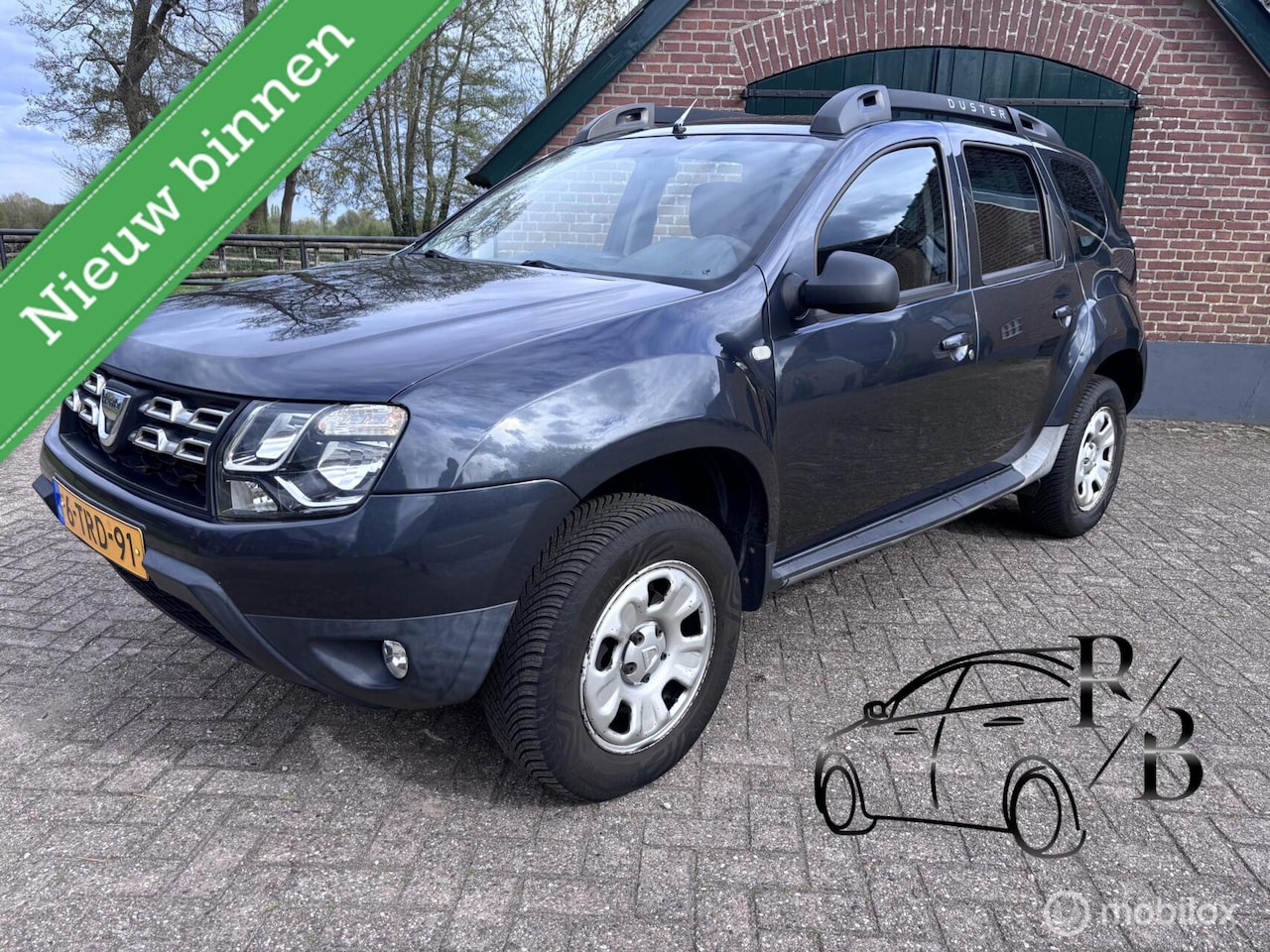 Dacia Duster - 1.2 TCe 4x2 Lauréate EXPORTPRIJS EXCL BPM - AutoWereld.nl