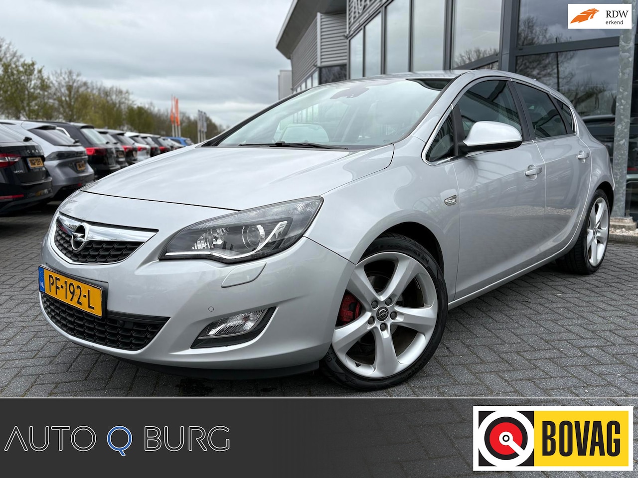 Opel Astra - 1.6 Turbo Sport | Trekhaak | Navi | PDC | Climate | Airco | Cruise | LMV | Stoelverwarming - AutoWereld.nl