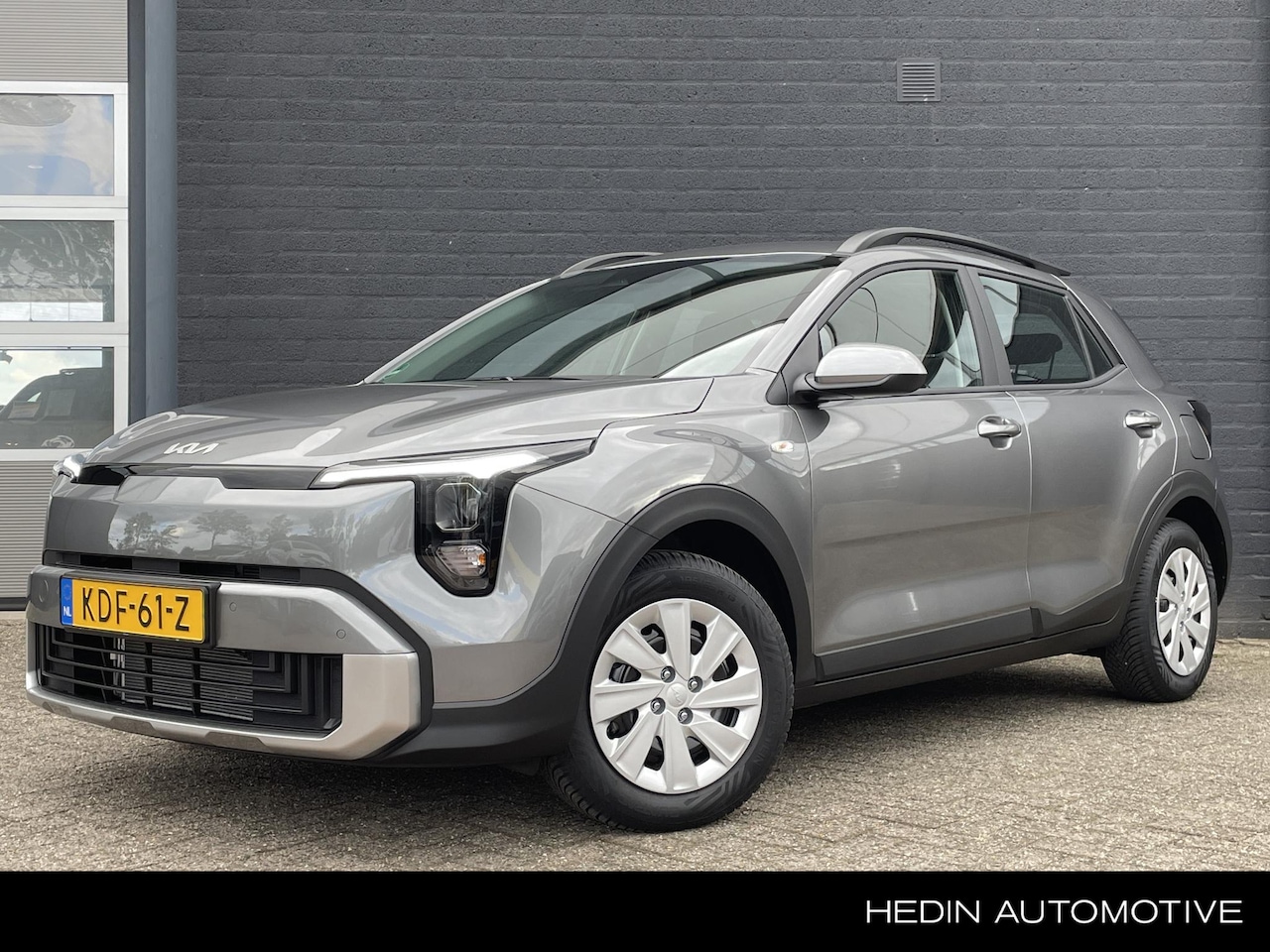Kia Stonic - 1.0 T-GDi MHEV DynamicLine | NW Model | Camera | Sensoren Voor + Achter | Direct Rijden! - AutoWereld.nl