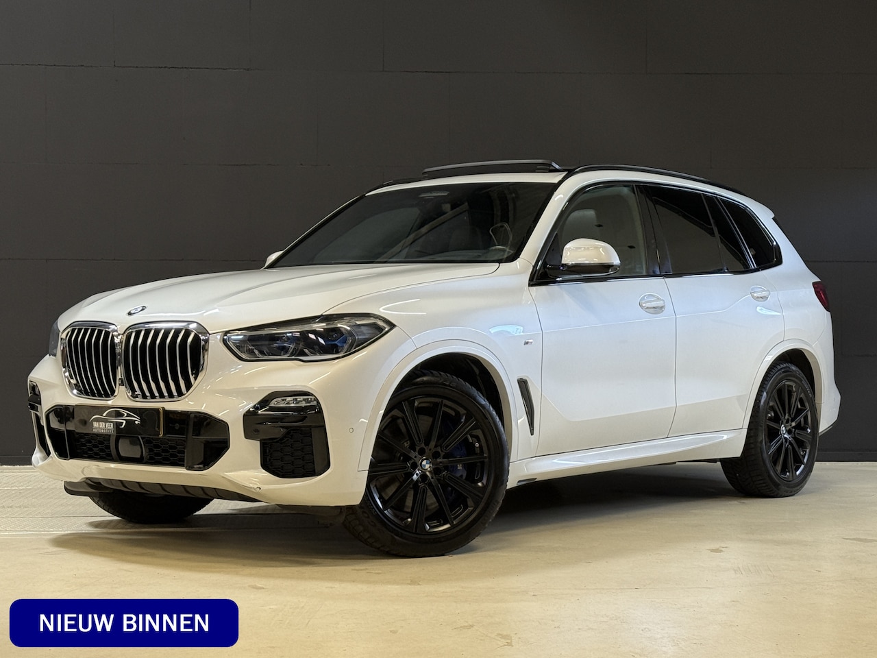 BMW X5 - xDrive40i High Executive 7p. | M-Sport | Laser | Pano | Bowers & Wilkins | Trekhaak - AutoWereld.nl