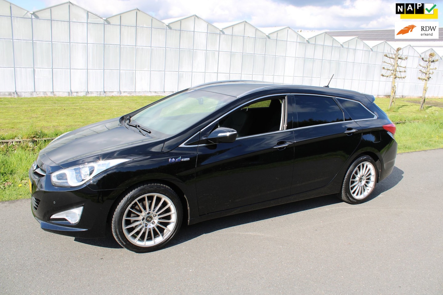 Hyundai i40 Wagon - 1.6 GDI Blue Business Edition 1.6 GDI Blue Business Edition - AutoWereld.nl