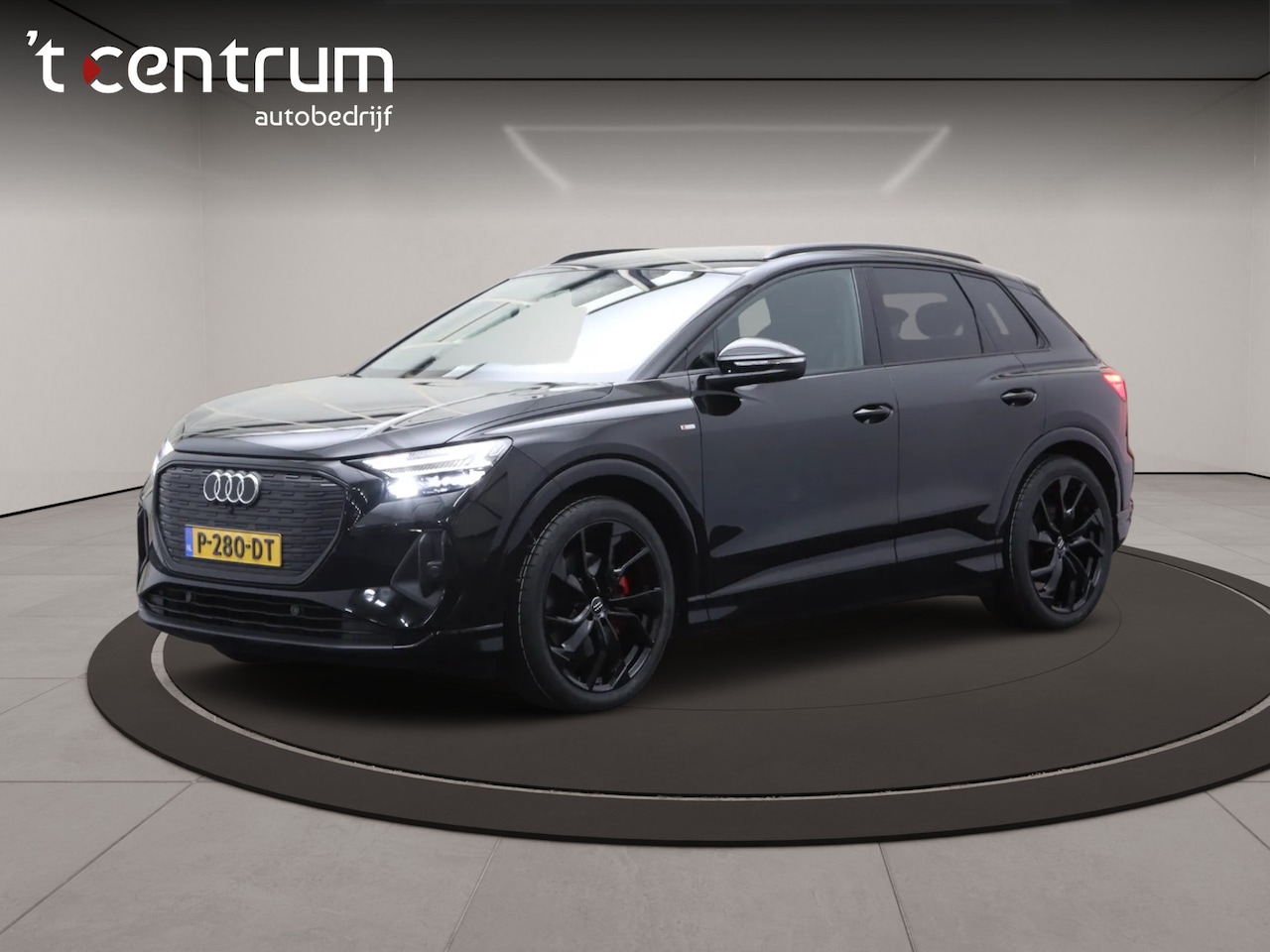 Audi Q4 e-tron - 40 204 PK Launch edition S Competition 77 kWh, Stoelverwarming, S-line Pakket, Adap. Cruis - AutoWereld.nl