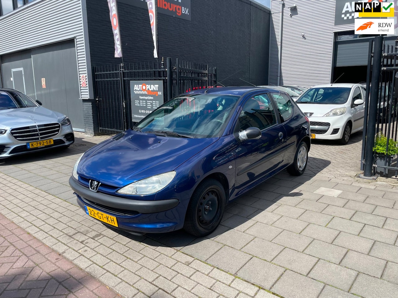 Peugeot 206 - 1.4 XR 2e Eigenaar! Stuurbekrachtiging NAP APK - AutoWereld.nl