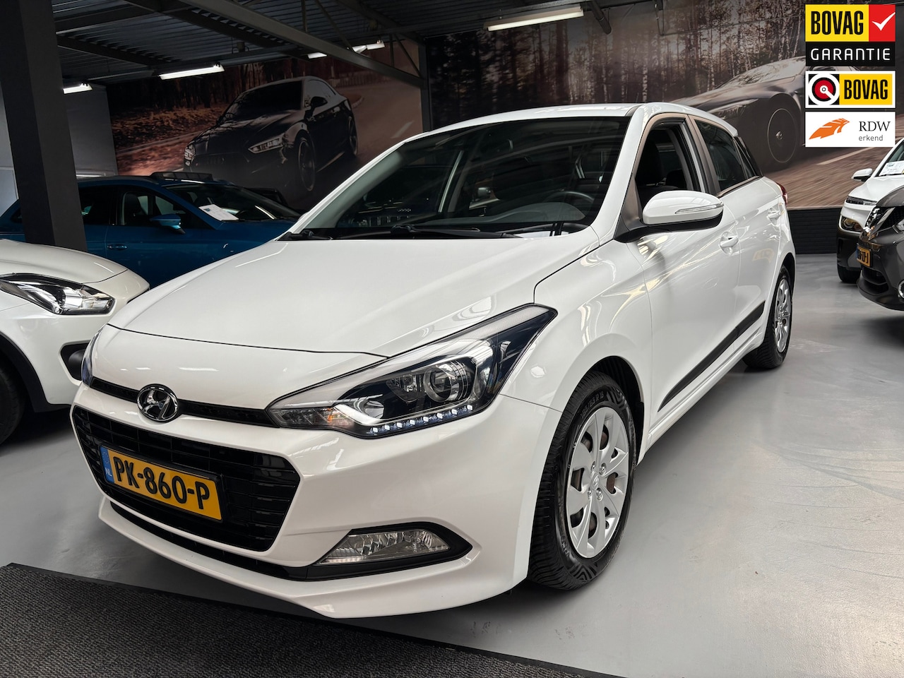 Hyundai i20 - 1.0 T-GDI Comfort / Camera / Navigatie - AutoWereld.nl
