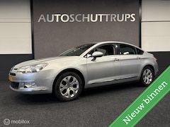Citroën C5 - 2.0 16V Exclusive AUTOMAAT / CLIMA / CRUISE / TR.HAAK / NAVI /