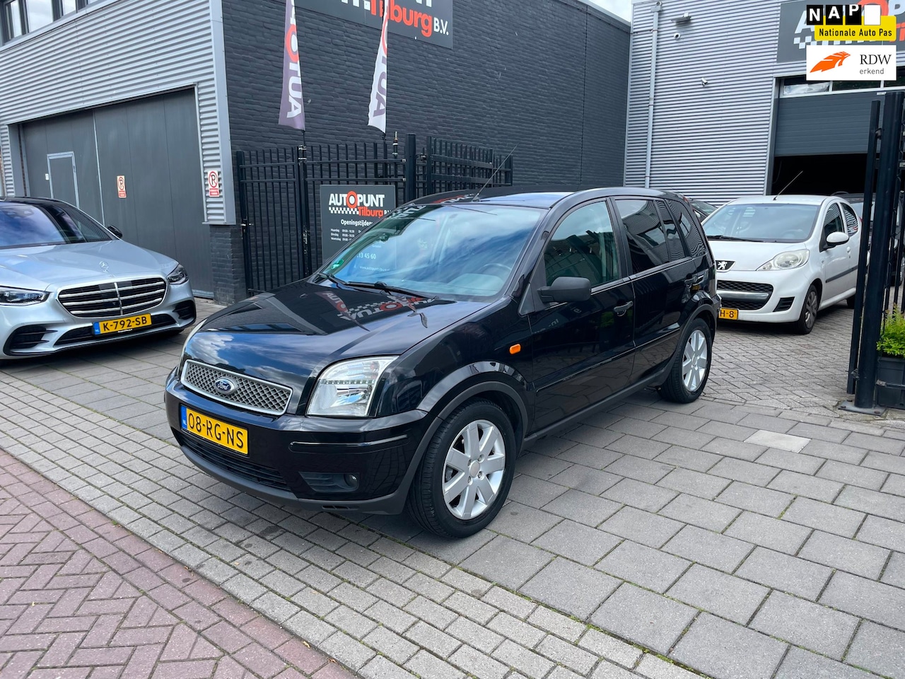 Ford Fusion - 1.6-16V Futura 2e Eigenaar! Airco NAP APK 1 Jaar - AutoWereld.nl