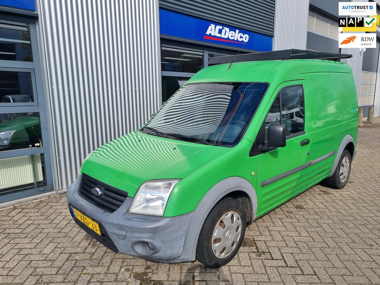 Ford Transit Connect - T230L 1.8 TDCi Trend | airco | trekhaak | imperiaal - AutoWereld.nl