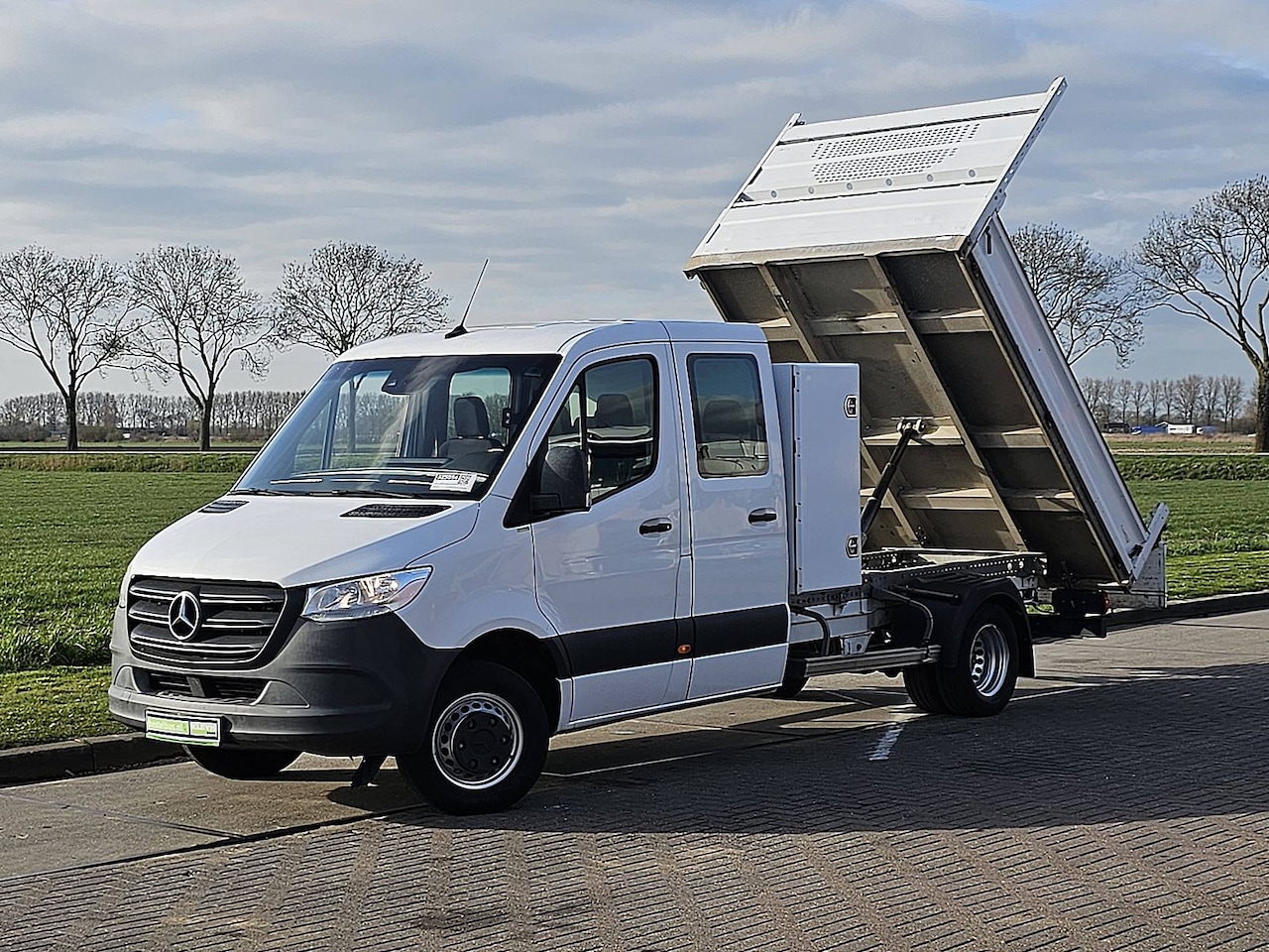 Mercedes-Benz Sprinter - 514 2.2 CDI dubbele cabine, kipper, kist, airco, trekhaak, 44 dkm. - AutoWereld.nl