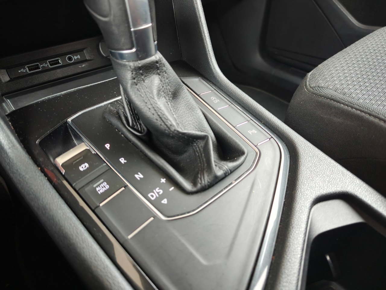 Volkswagen Tiguan Allspace - 1.4 TSI Comfortline Business 7p. 1.4 TSI Comfortline Business 7p. Trekhaak, PDC, Led, NAP