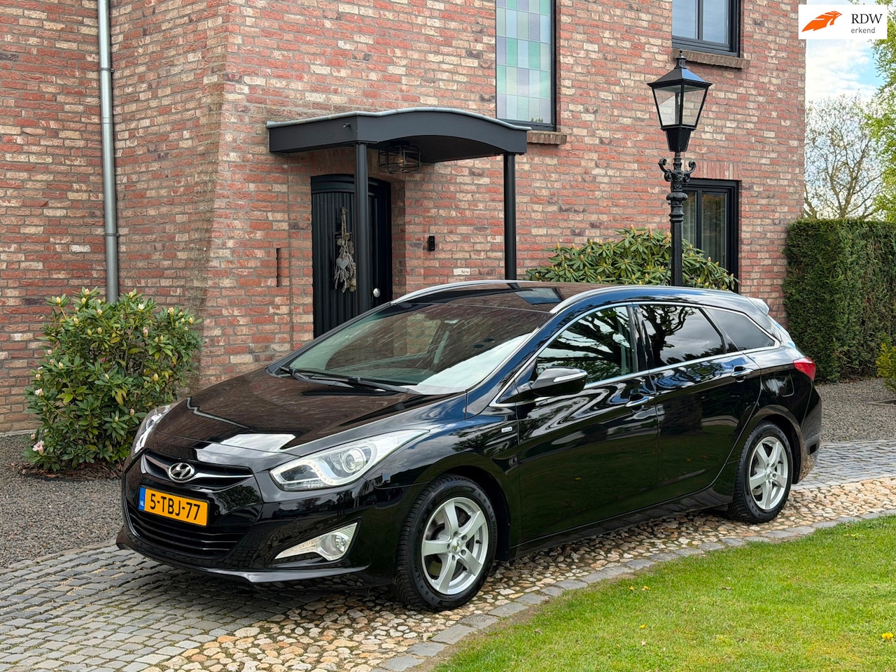 Hyundai i40 Wagon - 1.6 GDI Blue Business Edition Navi - AutoWereld.nl