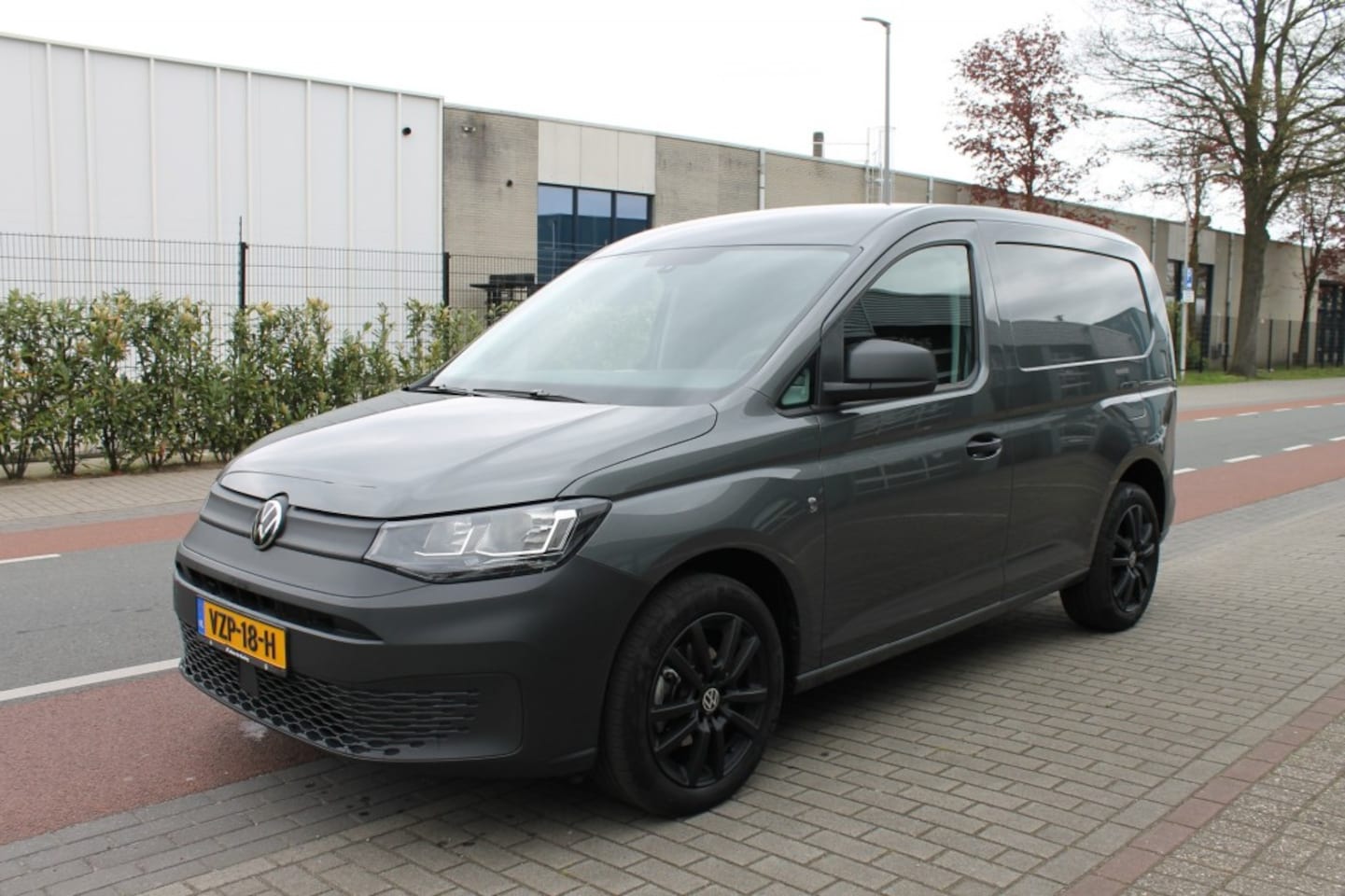 Volkswagen Caddy - 2.0 Economy Business - AutoWereld.nl