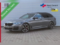 BMW 5-serie Touring - 530i /M-sport/camera/leder/20inch/Pano