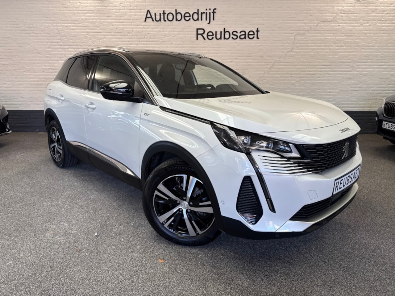 Peugeot 3008 - 1.2 PureTech GT-Line Clima Navi Cruise CarPlay Camera Incl 12Mnd Garantie - AutoWereld.nl