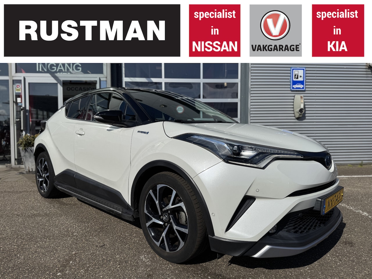 Toyota C-HR - 1.8 Hybrid Bi-Tone Plus 1.8 Hybrid Bi-Tone Plus - AutoWereld.nl
